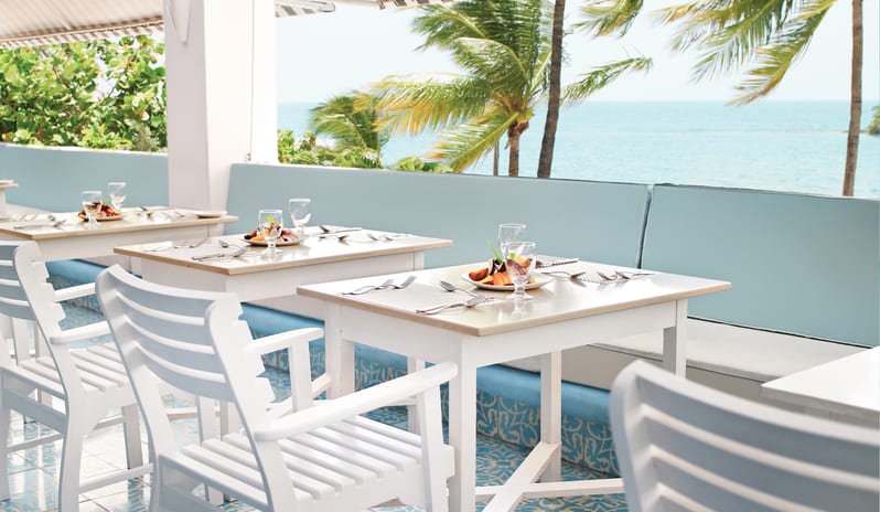 Couples Tower Isle-Patio Restaurant interior_4158